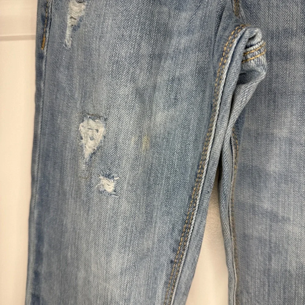 Old Navy Relaxed Distressed Jeans Light Wash Knit Waistband Size 4T Boys‎ Girls